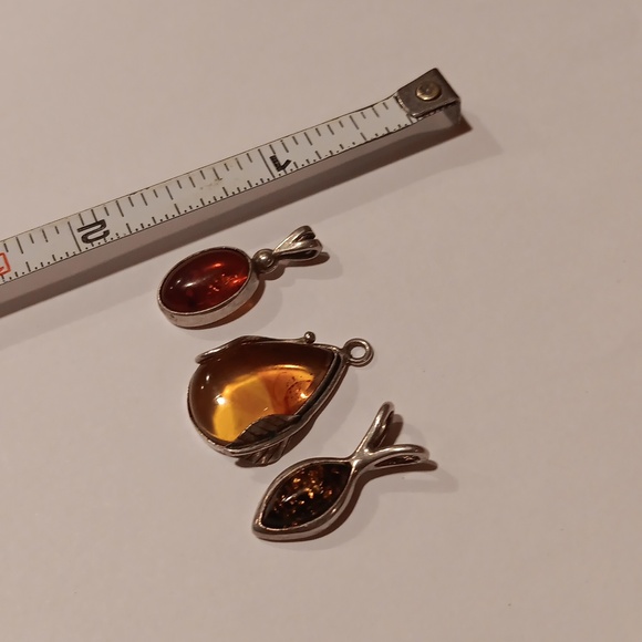 VINTAGE STERLING AMBER PENDANTS - Picture 5 of 5